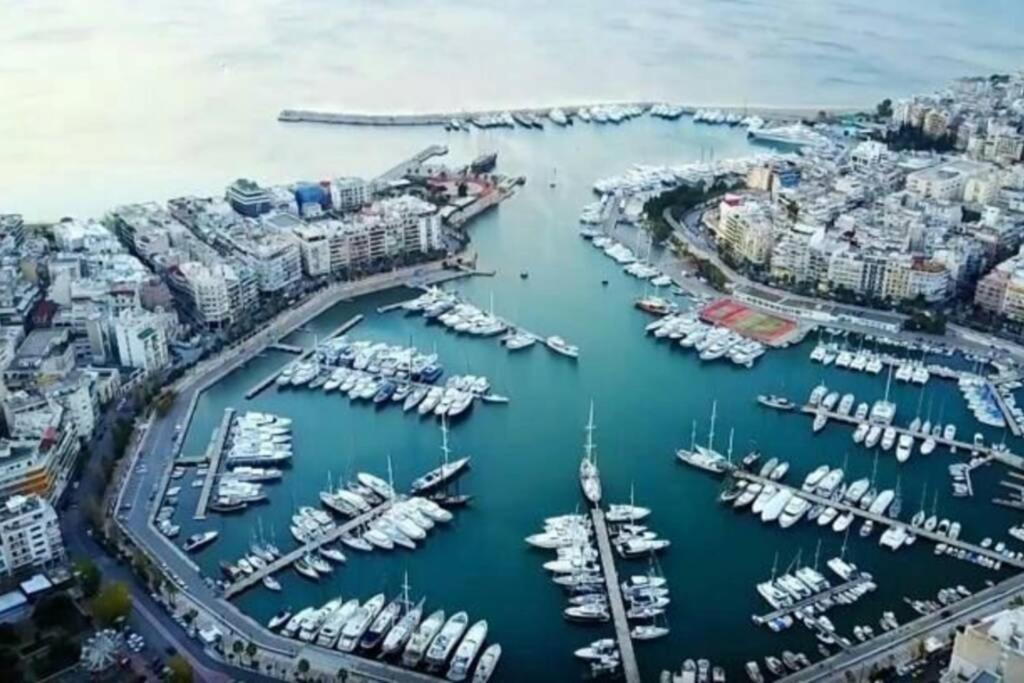 Beautiful And Comfortable Apartment At Marina Zeas Piraeus Buitenkant foto