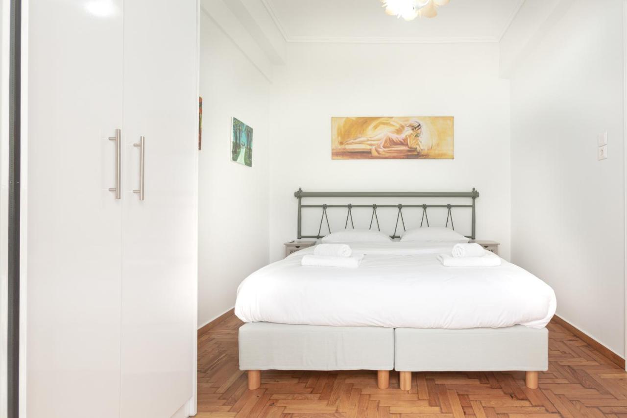 Beautiful And Comfortable Apartment At Marina Zeas Piraeus Buitenkant foto